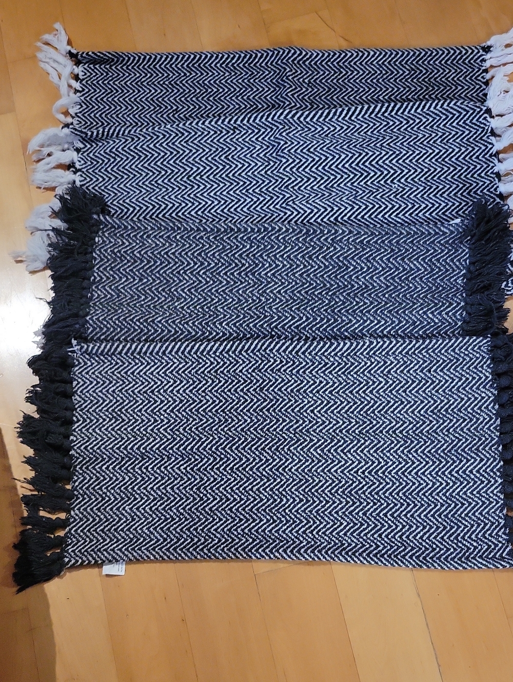 Cloth Woven Placemats Set Of 4 Black White Chevron Herringbone Design